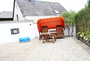 Outdoor dining - W.i.l.a. 2 (Helmbrechts)