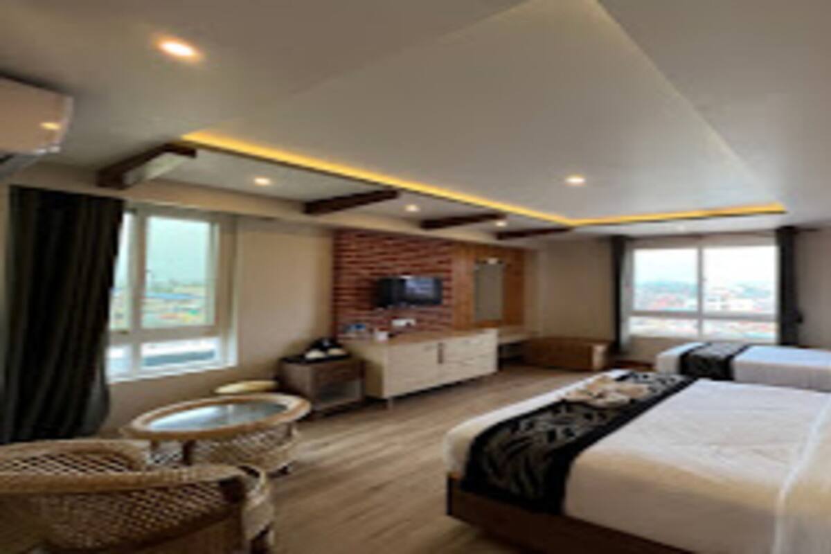 Habitación familiar | Wifi gratis y ropa de cama