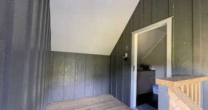 Chalet 6 (1 Bed) Pudding Hill