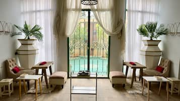 Bilik rawatan pasangan, bilik wap, mandi tangas / hammam, rawatan badan