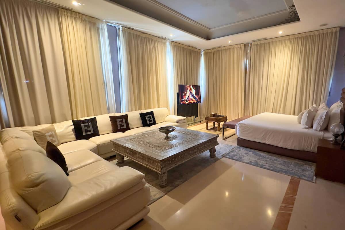 Presidential-Suite