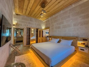 Deluxe Suite | 2 bedrooms, Egyptian cotton sheets, premium bedding, down comforters - Konak Ballıca - Your Home in Avanos (Avanos)