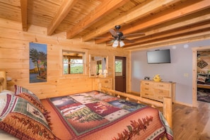 3 bedrooms, iron/ironing board, internet, bed sheets - BRAND NEW, STUNNING MOUNTAIN VIEWS, AMENITIES JUST FOR YOU! NEAR NATIONAL PARK! (Cosby)
