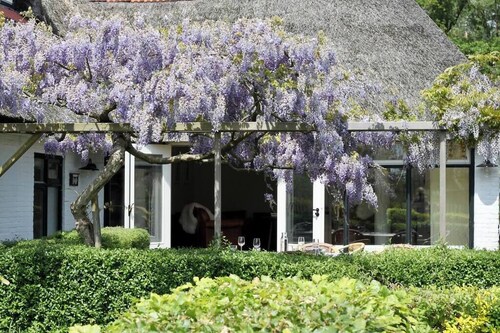 Stylish family home “De Kraggehof”