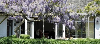 Stylish family farmhouse “De Kraggehof”