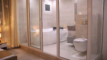 Panoramic Suite, Jetted Tub, Sea View | Bathroom amenities | Bidet, towels, soap, toilet paper