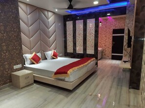 Suite | Free WiFi, bed sheets - Hotel Swagat (Dhubri)