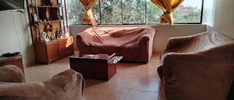 Apartment | 1 bedroom, laptop workspace, free WiFi, bed sheets