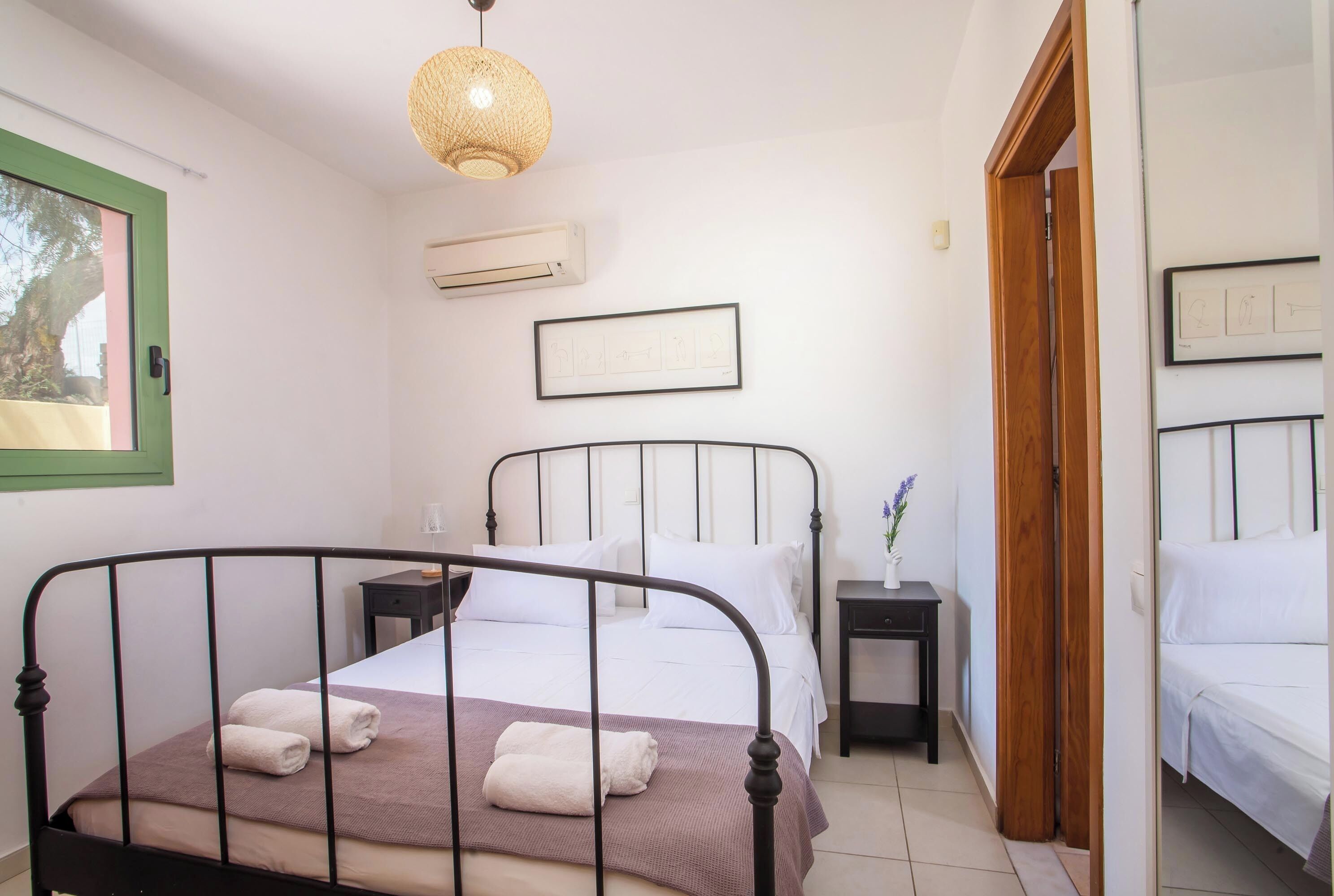 2 bedrooms, soundproofing, iron/ironing board, travel crib