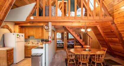 Cozy A-Frame Cabin w/ Lake Access & Dog Friendly