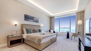 Luxury Apartment | 1 bedroom, in-room safe, iron/ironing board, free WiFi - Manzil - Studio | Palm Tower | Infinity pool view (Dubai)