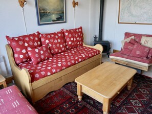 Televisión, tenis de mesa y libros 