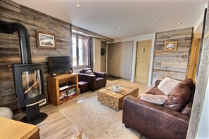 Flat-screen TV, DVD player