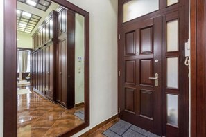 Interior - Luxe, Historic Home Near Downtown Landmarks 19th Century (Budapest)