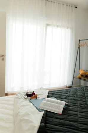 1 soverom, internettilgang og sengetøy