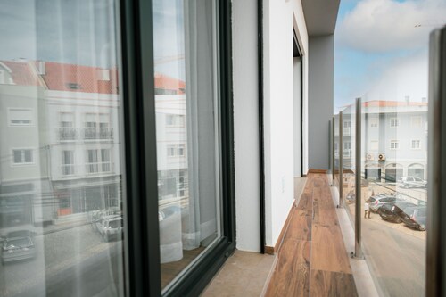 Gold Apartment Ferrel I