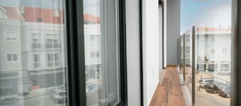 Gold Apartment Ferrel I