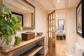 Dining - THE CRAFTSMAN'S COTTAGE - A spacious 4 bedroom townhouse in the heart of Alnwick (Alnwick)