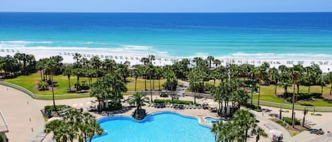 Piscine couverte, piscine chauffée