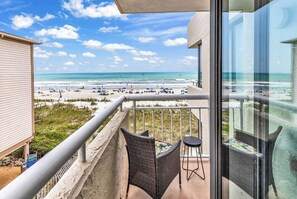 Property grounds - Luxury 3BR Condo at Shoreham Towers II: Oceanfront (North Myrtle Beach)