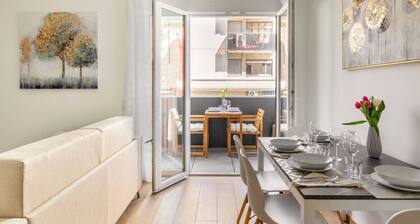 Brand new very stylish apartment with free parking space