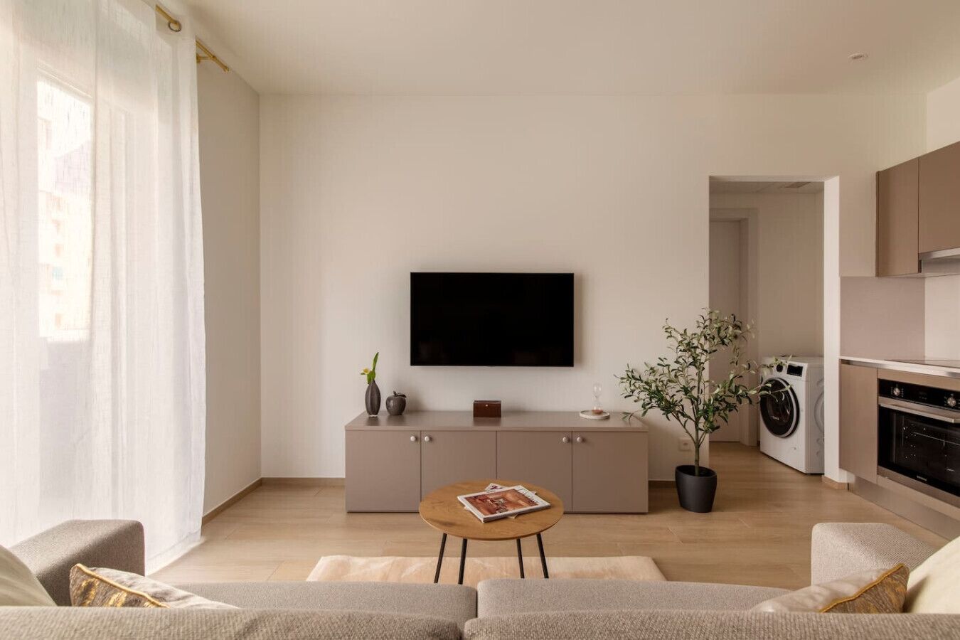 New High-end Apartment With Free Parking And Air Conditioning - Suiza