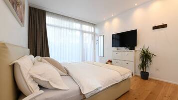 1 Schlafzimmer, Schreibtisch, Bügeleisen/Bügelbrett, WLAN