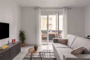 TV, streaming services - Beautiful new and modern apartment with parking (Lugano)