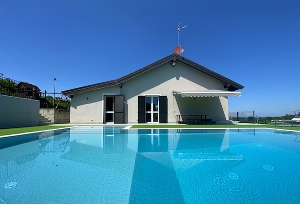 Piscine extérieure
