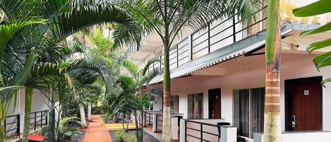 Deluxe Double Room, City View | Balcony view