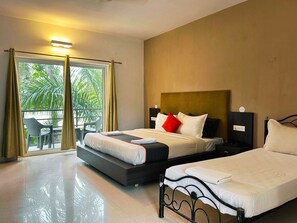 Deluxe Double Room, City View | Premium bedding, memory foam beds, desk, laptop workspace