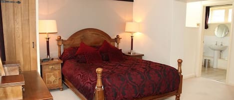 Chambre Deluxe | 1 chambre, literie de qualité, couette en duvet, décor unique