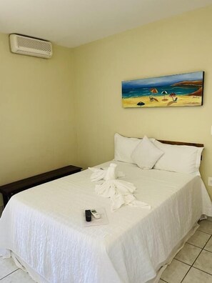 Habitación estándar | Minibar, wifi gratis, ropa de cama