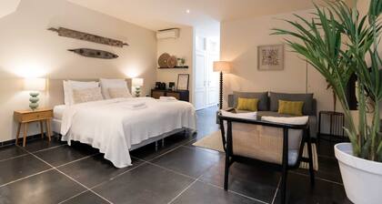 Six Boutique Hotel - Room with Bathtub and Sauna