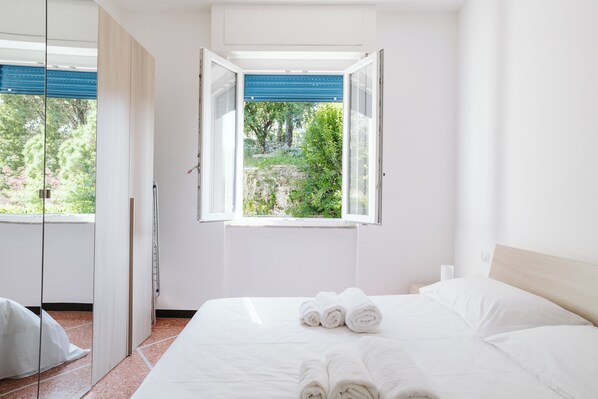 1 Schlafzimmer, Bügeleisen/Bügelbrett, Bettwäsche