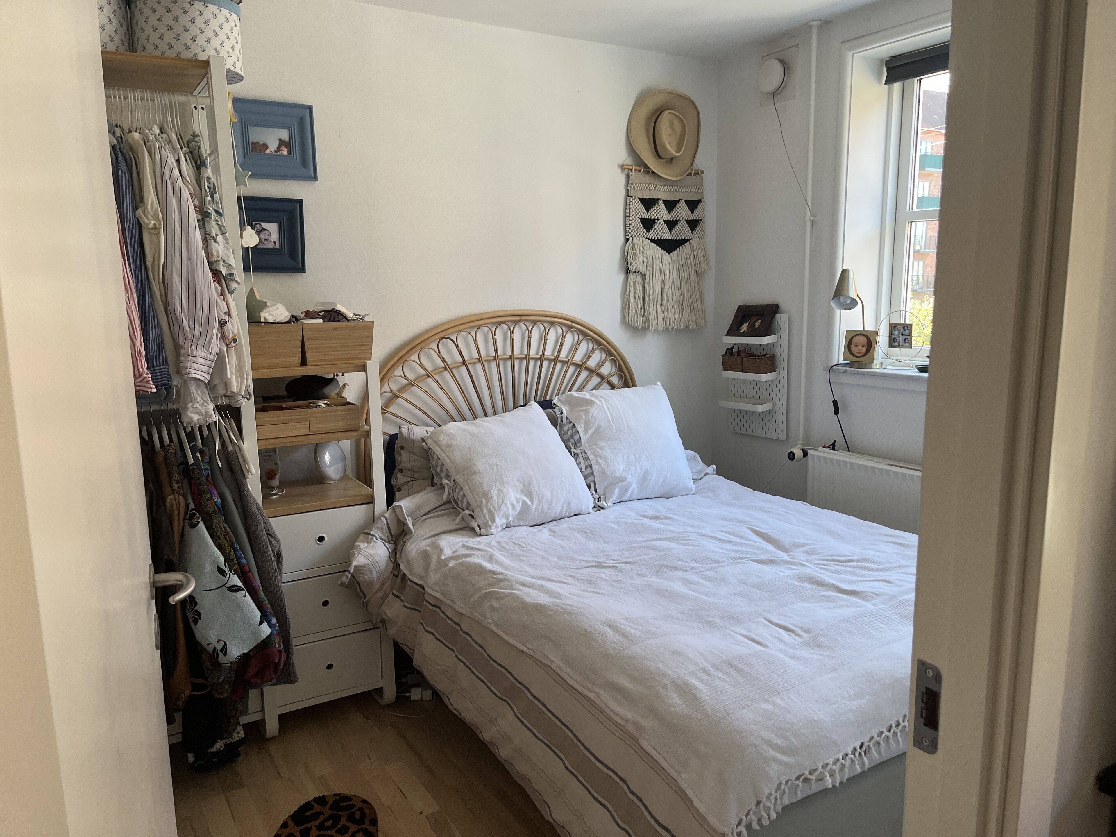 2 多间卧室、熨斗/熨衣板、WiFi、床单