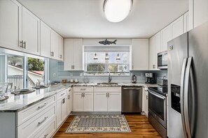 Fridge, microwave, oven, stovetop - Corner Lot Home w/Backyard Oasis | Private Pool & Spa | 3 Min to Beach | 6 Bikes (Seagrove Beach)