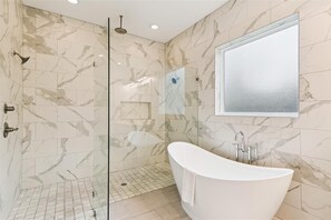 Hair dryer, towels - Luxury home with private pool, outdoor kitchen w/fireplace & deeded beach access (Seacrest Beach West)