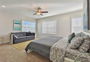 5 habitaciones, tabla de planchar con plancha, wifi y ropa de cama 