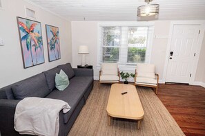 TV, offices - Slow Pace Beach Living - Pool - Steps from Beach (Jacksonville Beach)