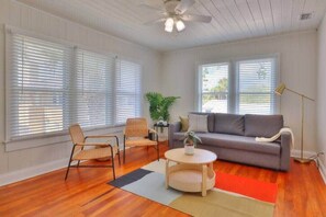 Televisie en een kantoor