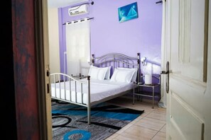 1 camera, ferro/asse da stiro, Wi-Fi, lenzuola