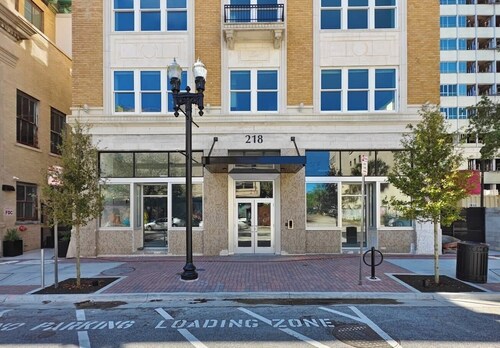 Fun Cozy Studio Apts - 1 Mile to TIAA Bnk Fld!