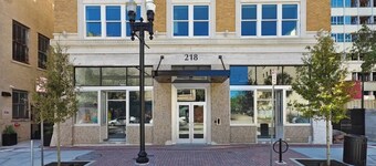 Fun Cozy Studio Apts - 1 Mile to TIAA Bnk Fld!