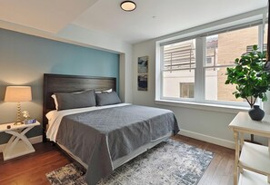 1 bedroom, desk, iron/ironing board, WiFi