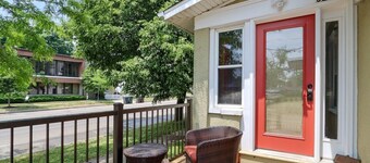 Newly Renovated |Private Home in the Heart of Downtown Lake Geneva |Dog Friendly |Secluded Back Deck