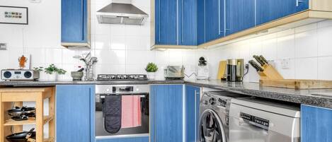 Fridge, microwave, oven, dishwasher