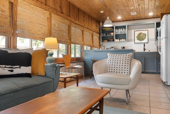 Televisión, oficina