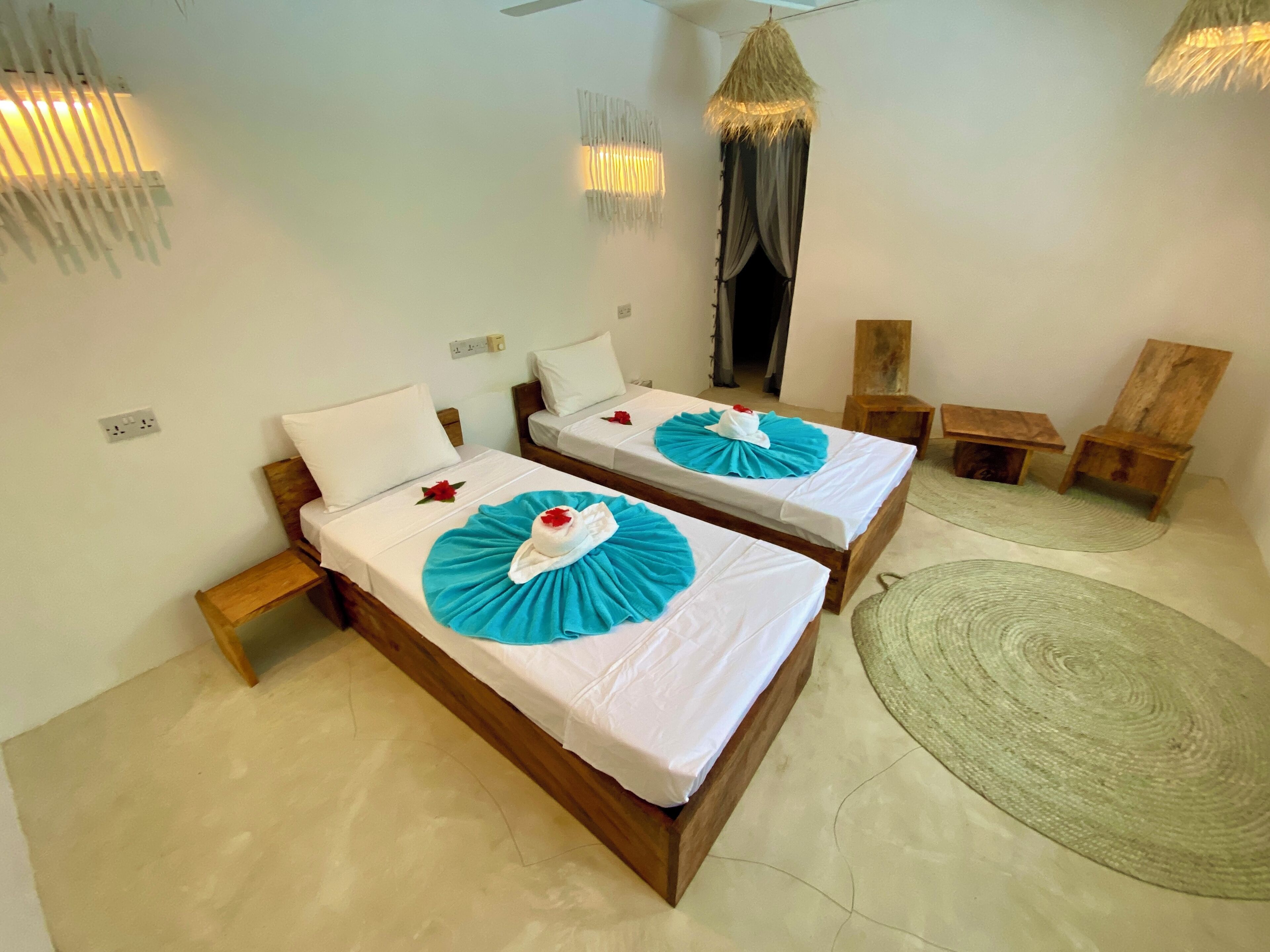 Deluxe Double or Twin Room, Non Smoking (Room Upstairs in Villa with Pool) | In-room safe, individually decorated, blackout drapes, free WiFi