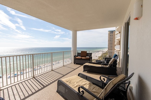 Ocean Ritz 4 Bedroom 4 bath***2 Master BRs on the ocean**Nicest Balcony in PC